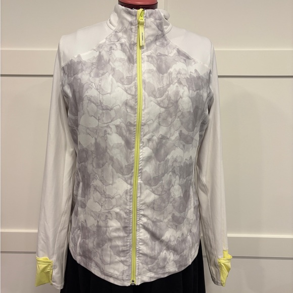 ⭐️2 for $25⭐️ 

Mondetta White, Marble and Yellow Zip up - Picture 1 of 15